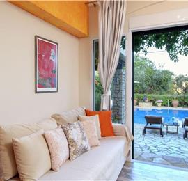 3 bedroom villa with pool and sea views in Barbati, Corfu, sleeps 8